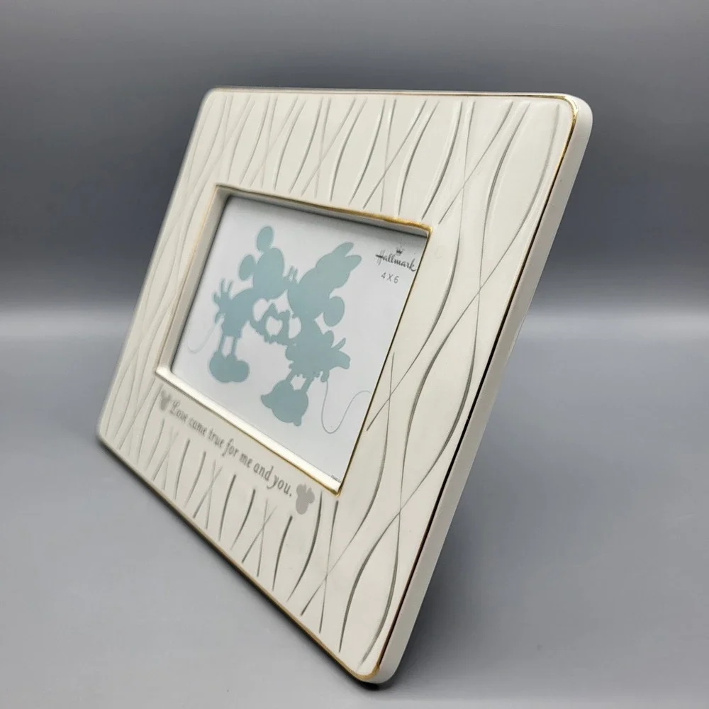 Hallmark Picture Frame Disney 4x6 Mickey Minnie Love Came True CreamGold Ceramic